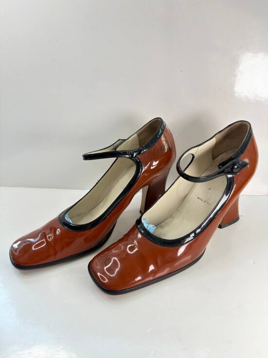 Prada Shoes - Prada Vintage Patent Leather Mary Jane Heels –  Size EU 38.5 (US 8.5)